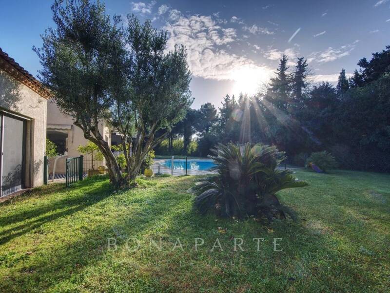 Maison à vendre, 240m², NIMES