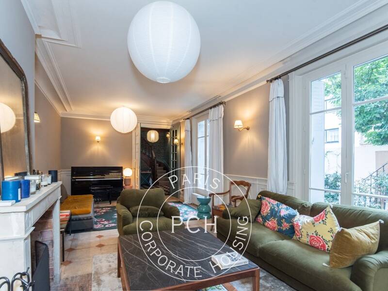 Maison à louer, 228m², PARIS 14E