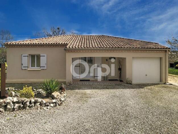 Maison à vendre 183 785 € 4 pièces 3 chambres 82 m² 1 512 m² de terrain Mensignac 24350