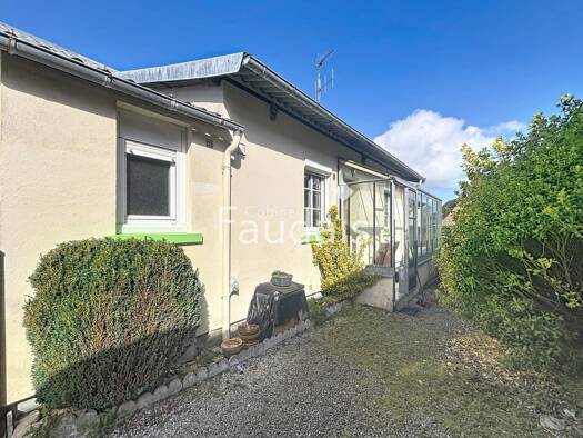 Maison de plain-pied à vendre 97 000 € 3 pièces 2 chambres 72 m² Agneaux 50180