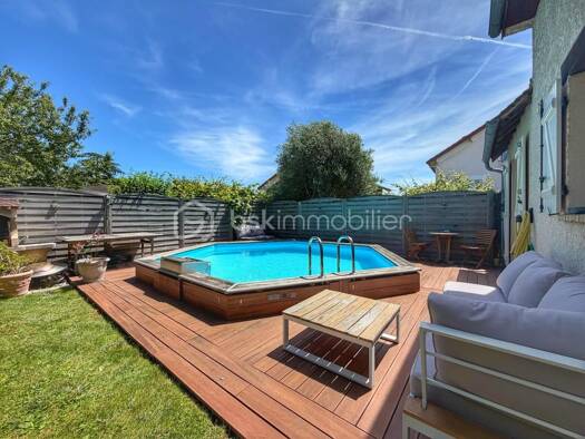 Maison à vendre 499 000 € 8 pièces 5 chambres 151 m² 340 m² de terrain Gare Villeneuve-le-Roi 94290