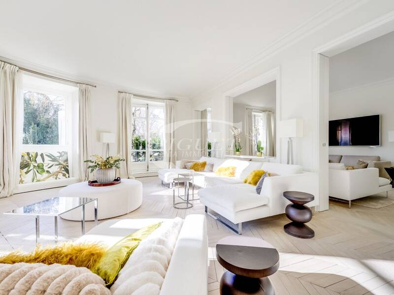 Maison à louer, 320m², PARIS 16E