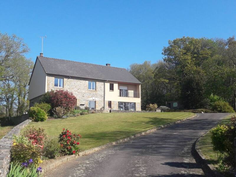 Maison à vendre, 212m², LOUVIGNE DU DESERT
