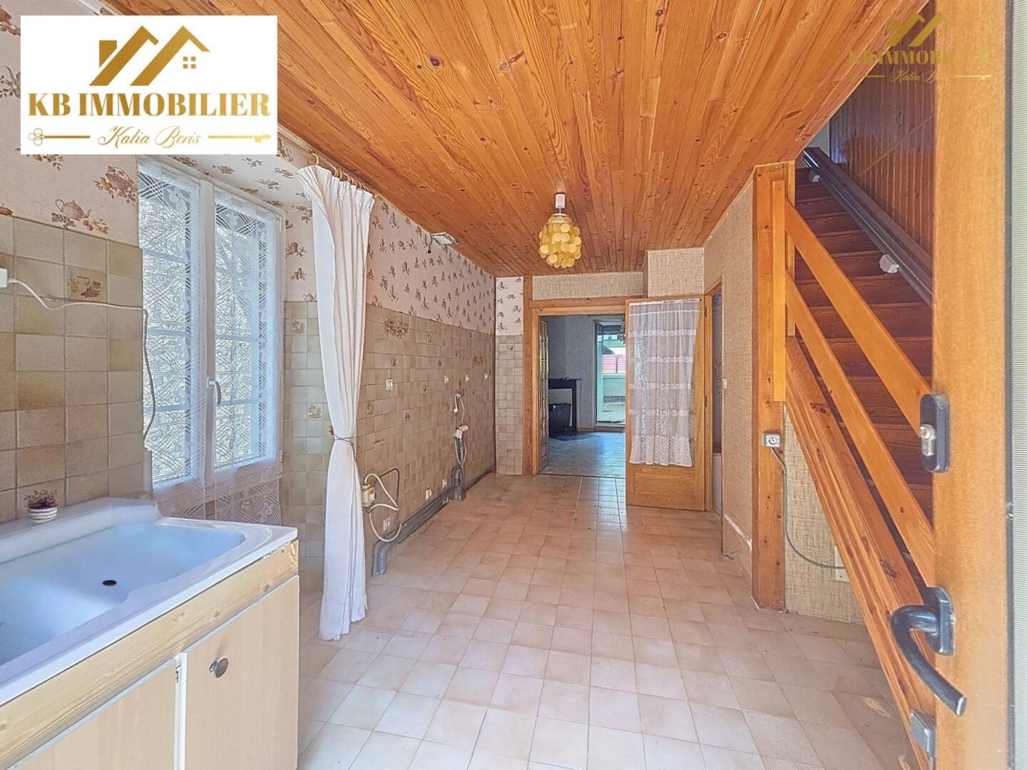 Maison à vendre, 55m², SAINT SAUVEUR DE MONTAGUT
