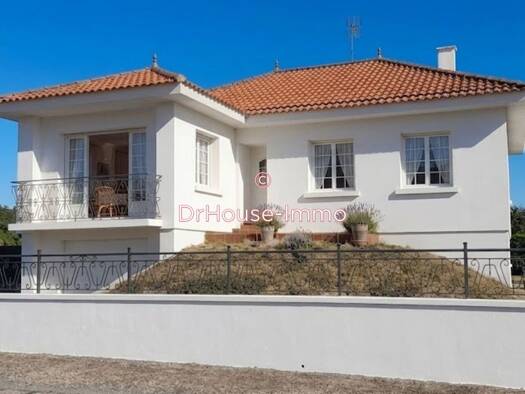 Maison à vendre 199 000 € 7 pièces 3 chambres 123 m² 645 m² de terrain Commequiers 85220