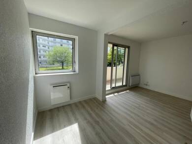 Appartement à louer 1 500 € 2 pièces 1 chambre 46,2 m² 1er étage Centre Ferney-Voltaire 01210
