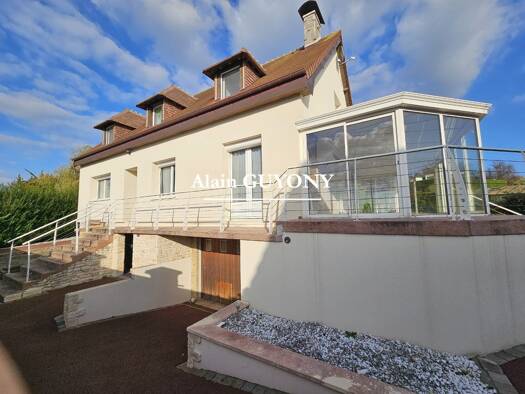 Maison à vendre 735 000 € 6 pièces 5 chambres 175 m² 762 m² de terrain Deauville 14800