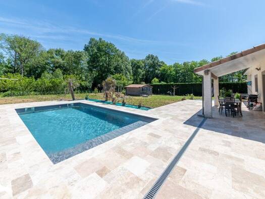 Maison de plain-pied à vendre 269 000 € 4 pièces 3 chambres 95 m² 1 240 m² de terrain Escatalens 82700