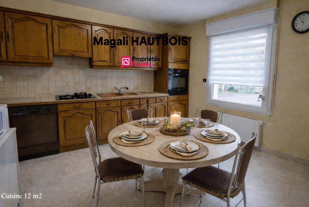 Maison à vendre, 167m², SAINT HILAIRE DU HARCOUET