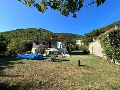 Maison à vendre 141 300 € 5 pièces 3 chambres 102 m² 995 m² de terrain Peyrillac Millac 24370