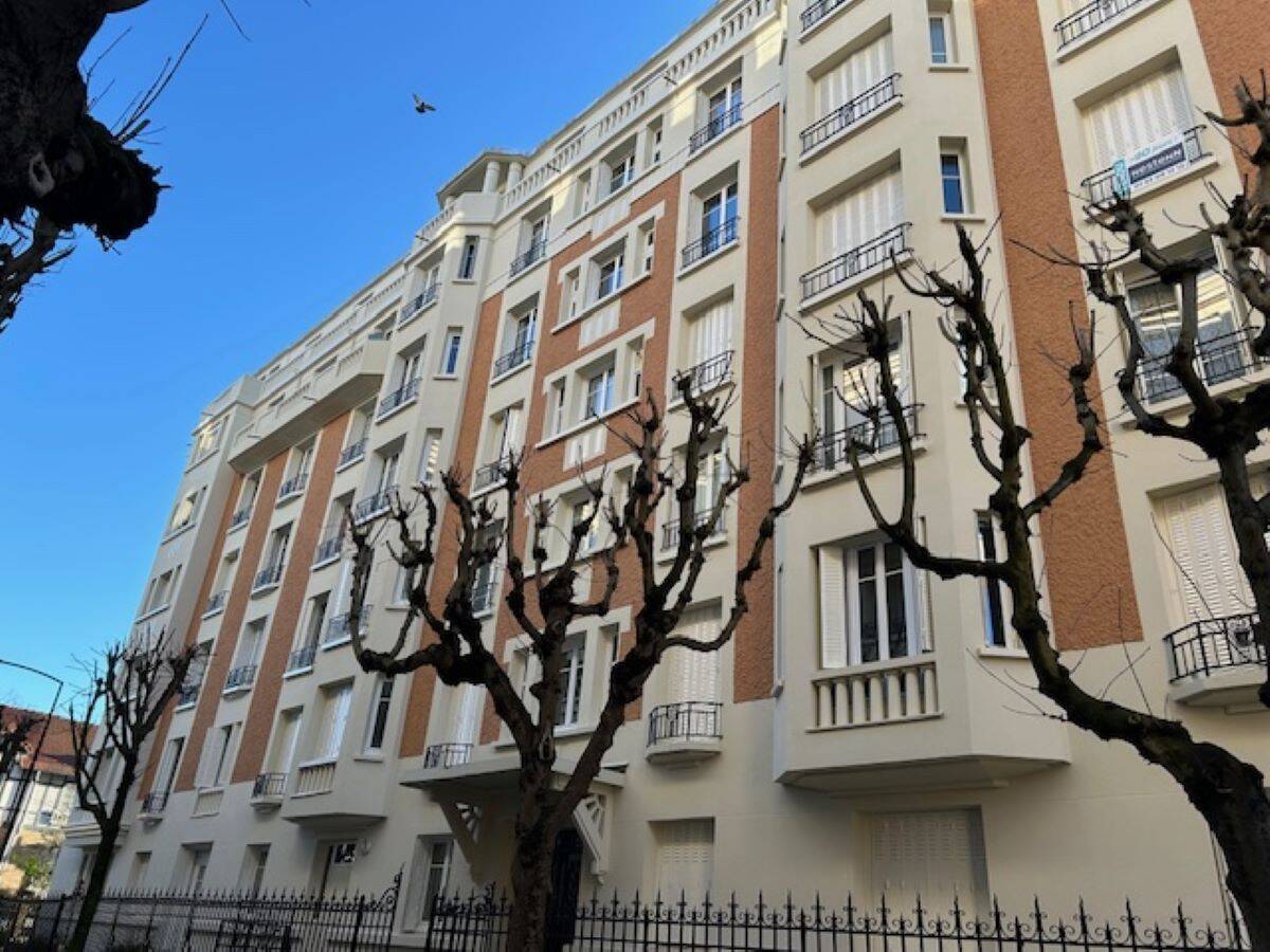 Maison à louer, 19m², SAINT MAUR DES FOSSES