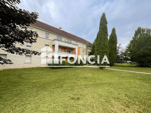 Appartement à vendre 80 000 € 3 pièces 2 chambres 54,2 m² Étage 2/2 Gourdon 46300