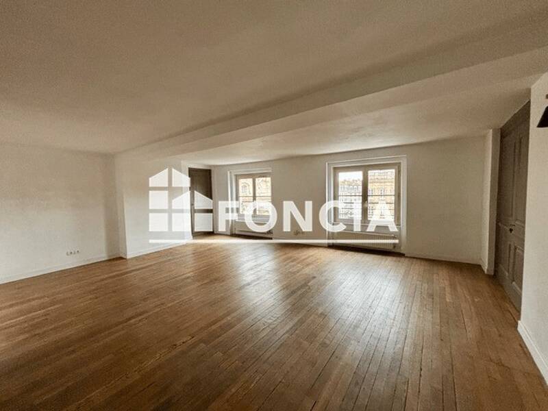 Maison à louer, 99m², LYON 1ER