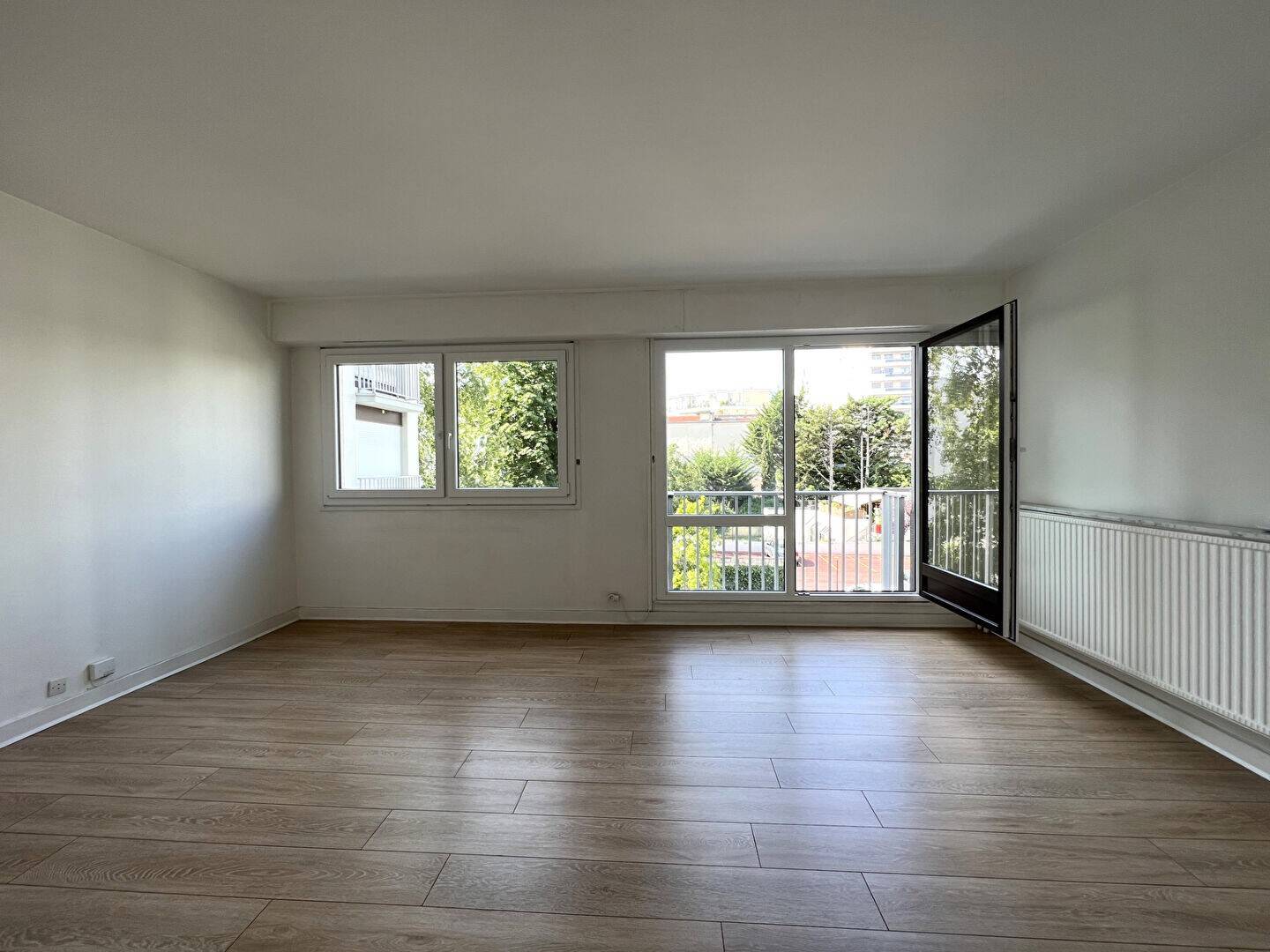 Maison à louer, 34m², COURBEVOIE