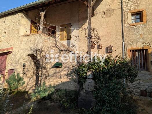 Maison de ville à vendre 148 000 € 5 pièces 3 chambres 80 m² 215 m² de terrain Cormatin 71460