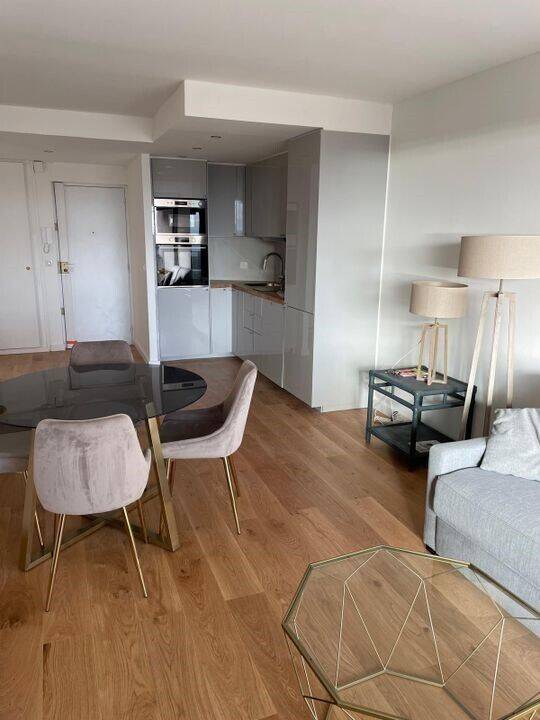 Maison à louer, 50m², CANNES