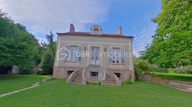 Maison à vendre 255 000 € 6 pièces 4 chambres 149 m² 1 900 m² de terrain Chéroy 89690