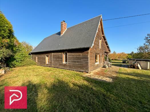 Maison à vendre 181 500 € 5 pièces 1 chambre 125 m² 4 600 m² de terrain Bernay 27300