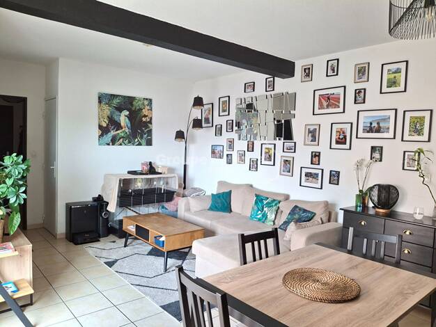Appartement à vendre 150 000 € 3 pièces 2 chambres 65 m² Étage 3/3 Fargues-Pigeonnier Le Pontet 84130