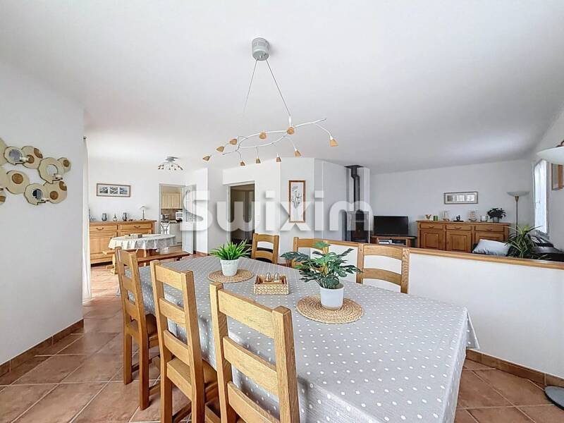 Maison à vendre, 231m², GRILLY