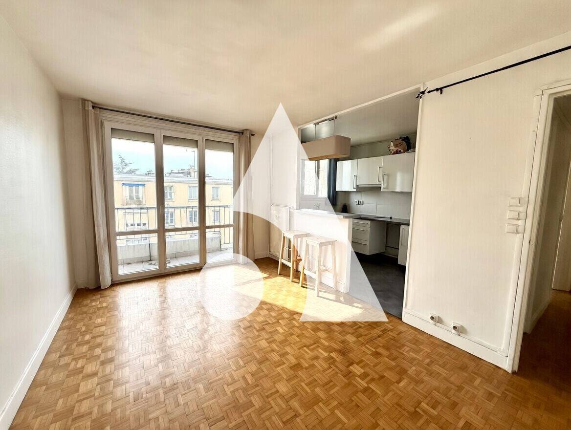 Maison à louer, 42m², SAINT MAUR DES FOSSES