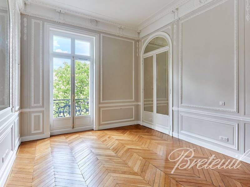 Maison à louer, 270m², PARIS 8E