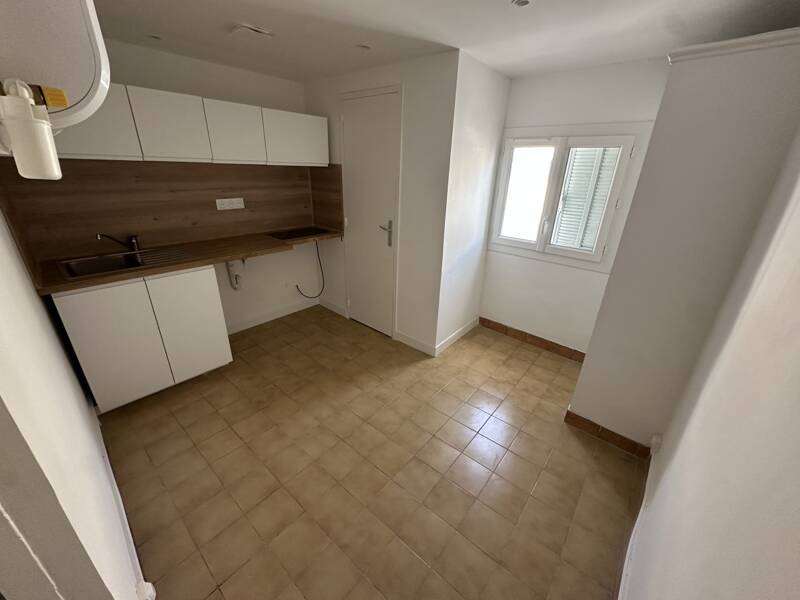 Maison à louer, 21m², MARSEILLE 1ER