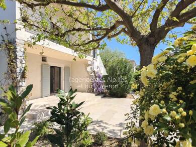 Maison à vendre 1 550 000 € 7 pièces 5 chambres 185 m² 570 m² de terrain Maussane-les-Alpilles 13520