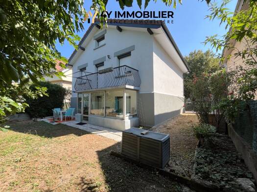 Maison à vendre 415 000 € 6 pièces 3 chambres 178,55 m² Nord Eybens 38320