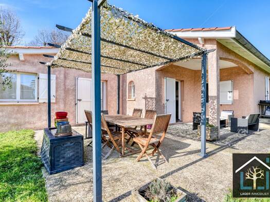 Maison de plain-pied à vendre 399 000 € 6 pièces 4 chambres 135,3 m² 1 164 m² de terrain Villars-les-Dombes 01330