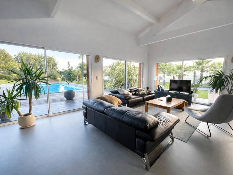 Maison à vendre, 252m², CESTAS