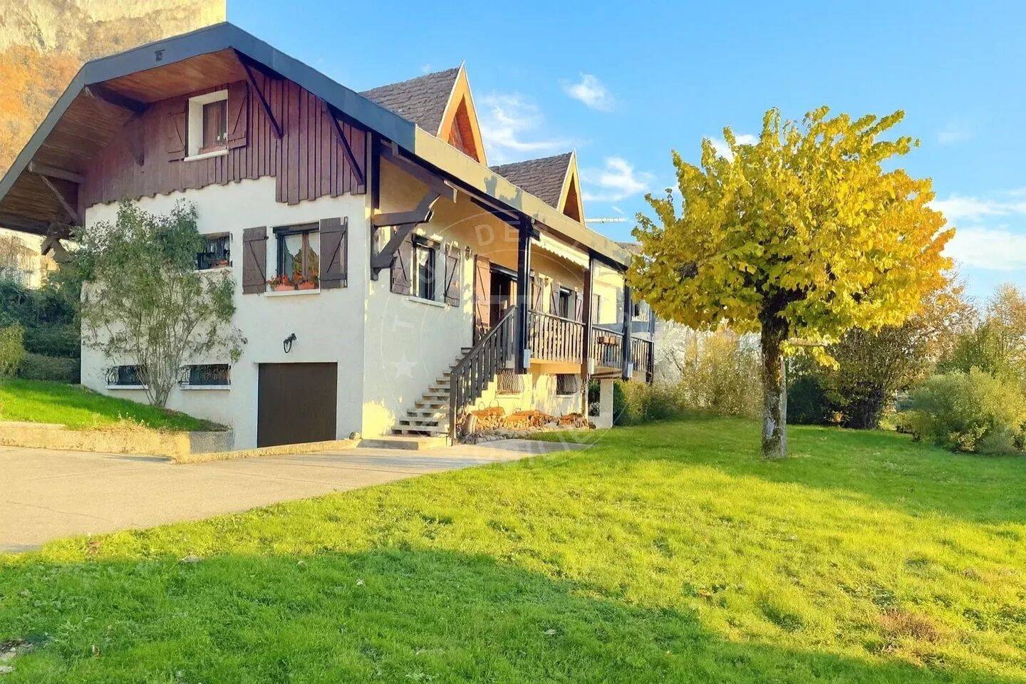 Maison à vendre, 267m², VEYRIER DU LAC