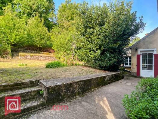 Maison à vendre 73 000 € 3 pièces 2 chambres 74 m² 1 364 m² de terrain Asnières-sous-Bois 89660