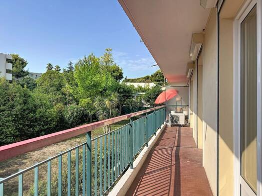 Appartement à vendre 239 000 € 2 pièces 1 chambre 47,19 m² Étage 2/3 Les Âmes du Puragtoire Antibes 06600