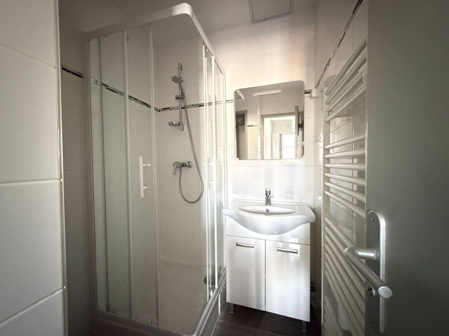 Maison à louer, 18m², VERSAILLES