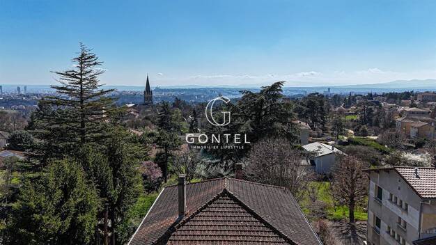 Maison à vendre 1 095 000 € 5 pièces 4 chambres 200 m² 1 600 m² de terrain Est Saint-Cyr-Au-Mont-d'Or 69450