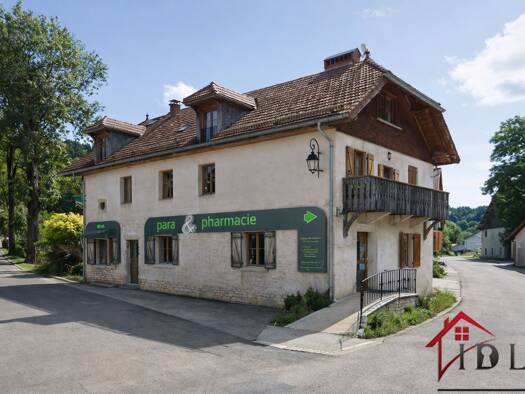 Local commercial à vendre 315 000 € 145 m² de surface de vente Pontarlier 25300