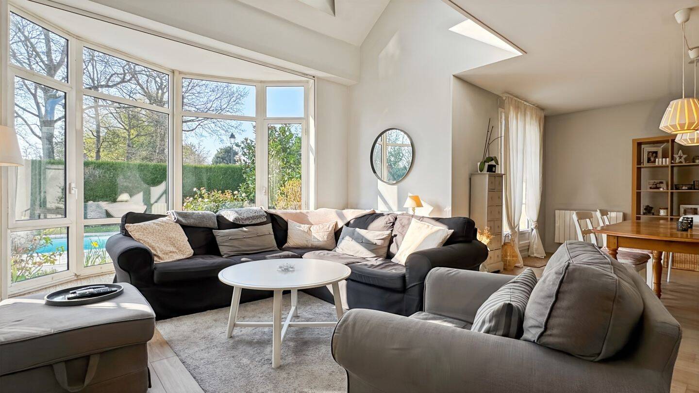 Maison à vendre, 180m², SAINT NOM LA BRETECHE