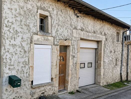 Maison à vendre 49 000 € 4 pièces 3 chambres 128 m² Les Hauts-de-Chée 55000