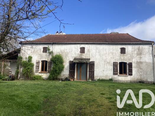Maison à vendre 117 000 € 4 pièces 2 chambres 114 m² 8 616 m² de terrain Madiran 65700