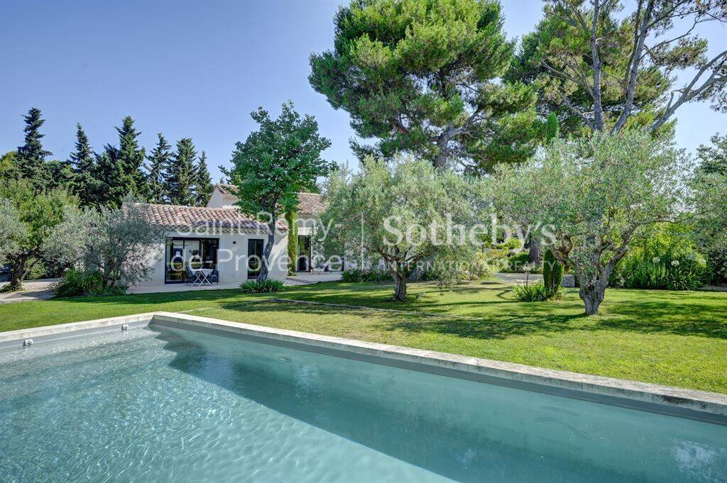 Maison à vendre, 225m², EYGALIERES