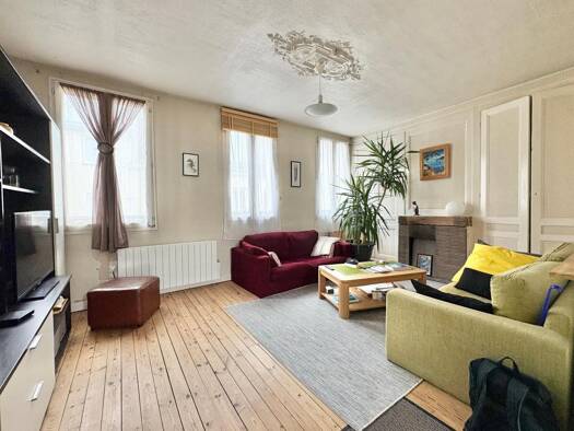 Duplex à vendre 190 000 € 6 pièces 4 chambres 97,8 m² Étage 2/3 Saint Vincent Le Havre 76600