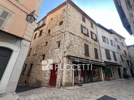 Maison à vendre 625 000 € 10 pièces 6 chambres 217 m² Vence 06140