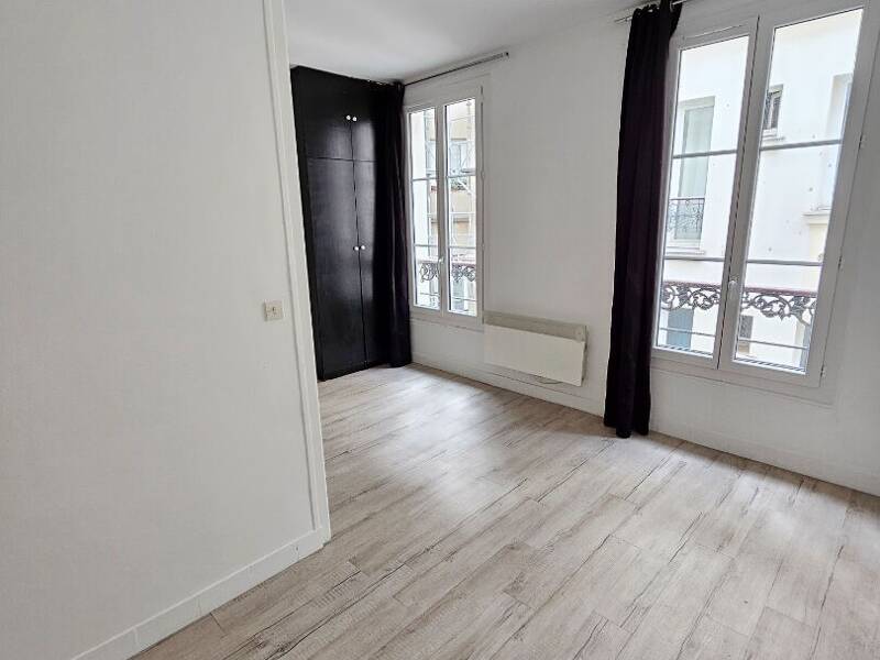 Maison à louer, 24m², PARIS 18E
