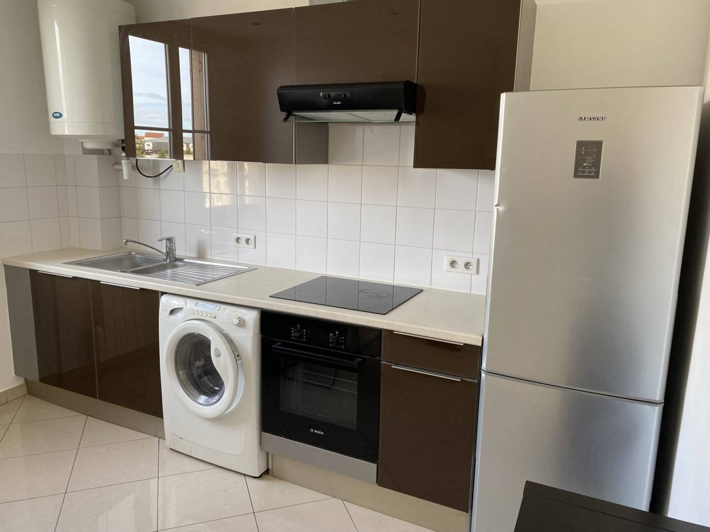 Maison à louer, 24m², COURBEVOIE