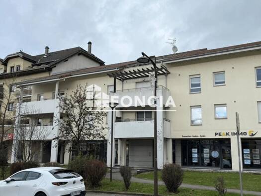 Appartement à vendre 265 000 € 3 pièces 2 chambres 63,5 m² Étage 2/2 Bonne 74380