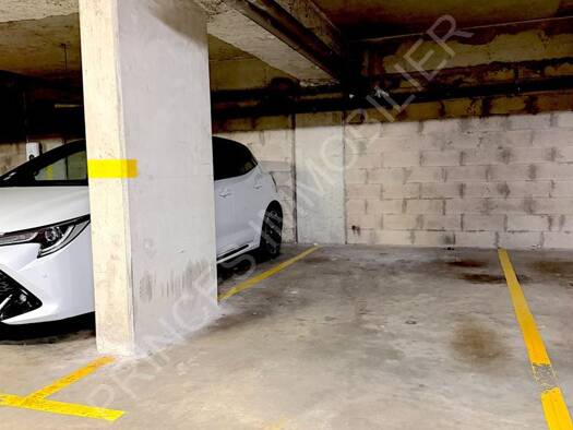Parking à vendre 20 000 € 11 m² Wilson-Rivay Levallois-Perret 92300