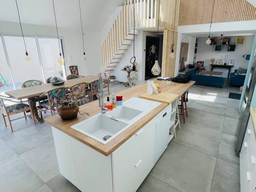 Maison à vendre 416 000 € 5 pièces 3 chambres 123 m² 320 m² de terrain Perros-Guirec 22700