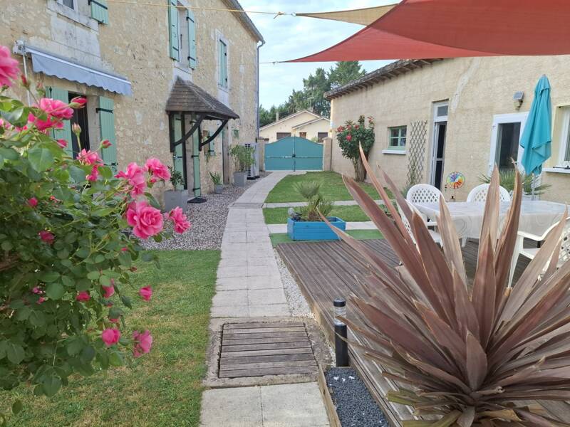 Maison à vendre, 340m², SAINT MEDARD DE MUSSIDAN