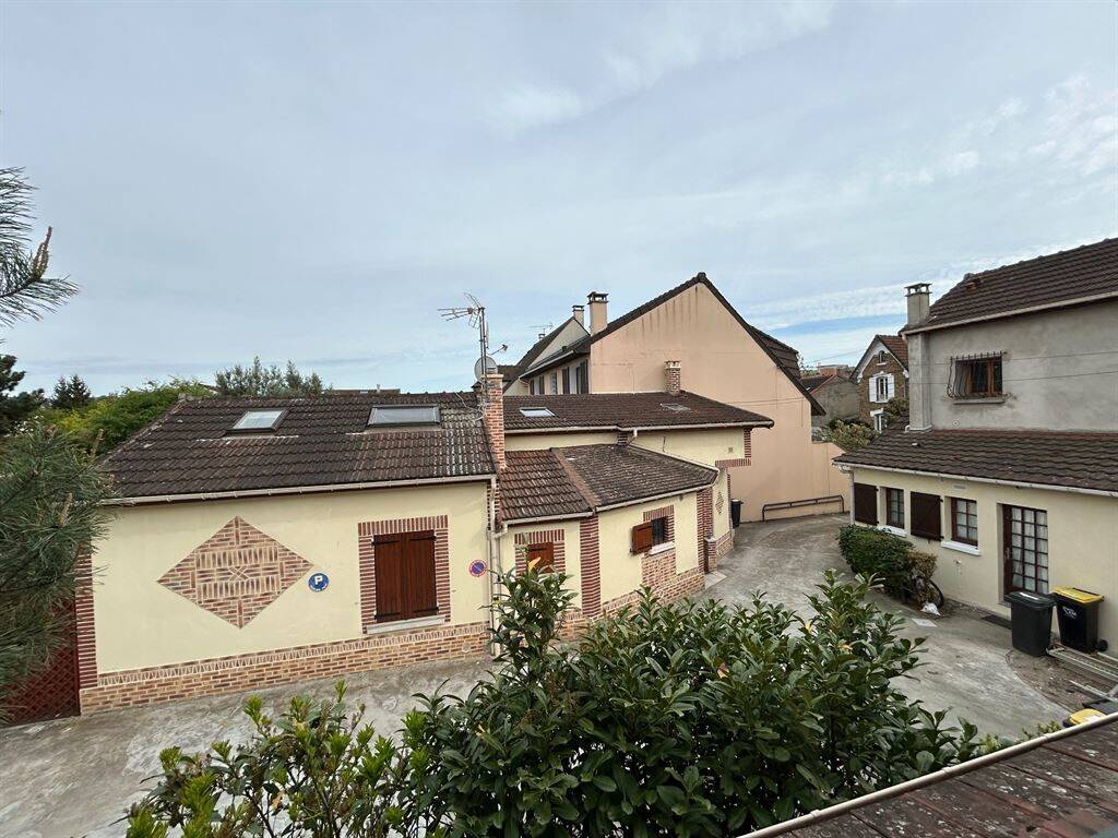 Maison à louer, 23m², SAINT MAUR DES FOSSES